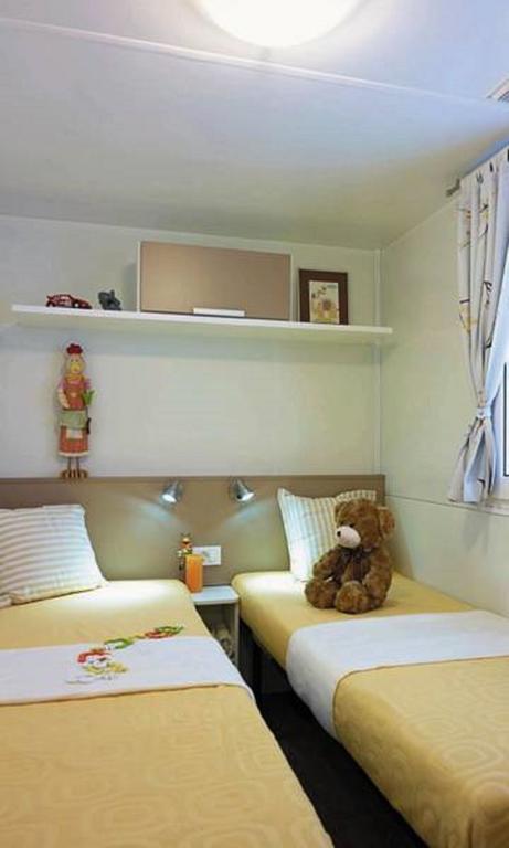 Mobilhome Victoria Camping Lanterna