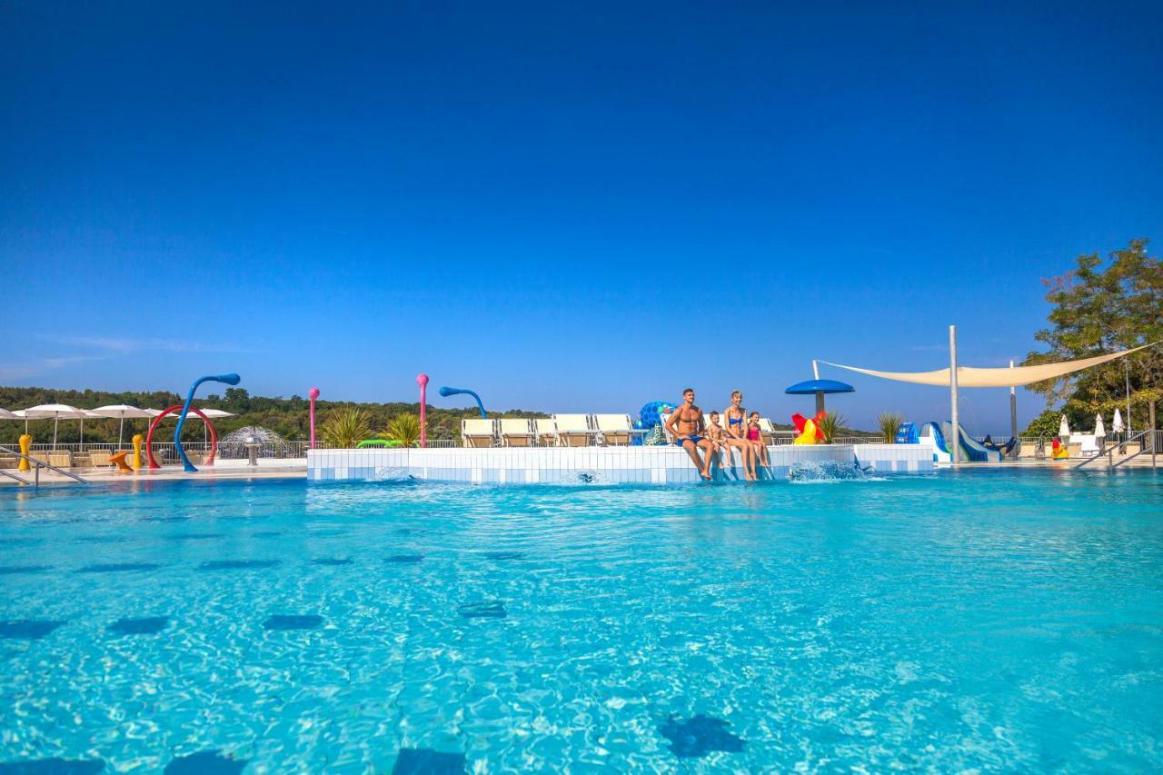 Mobilhome Victoria Camping Lanterna 4*