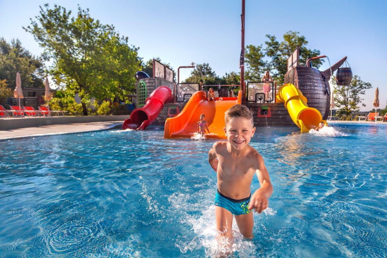 Dovolenkový park Mobilhome Victoria Camping Lanterna